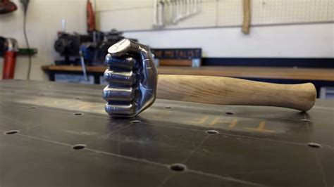 Video Demonstrates How to Turn an Old Hammer Into an Iron Fist